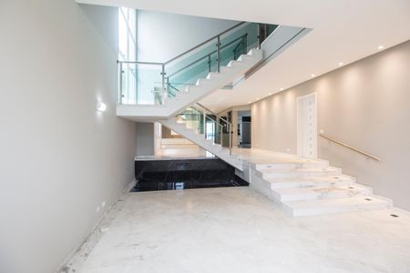 Sala de casa de condomínio à venda com 4 quartos, 471m² em Residencial 18 do Forte, Santana de Parnaíba