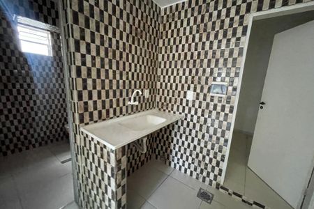 Cozinha de casa para alugar com 1 quarto, 45m² em Engenho do Porto, Duque de Caxias