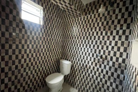 Banheiro de casa para alugar com 1 quarto, 45m² em Engenho do Porto, Duque de Caxias