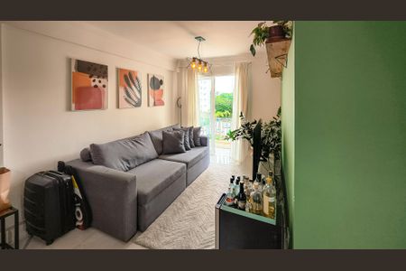 Sala de apartamento à venda com 2 quartos, 64m² em Vila Anhanguera, São Paulo