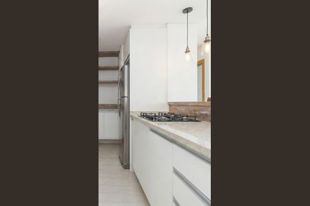 Cozinha de apartamento para alugar com 1 quarto, 38m² em Três Figueiras, Porto Alegre