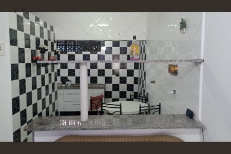 Sala de casa de condomínio para alugar com 2 quartos, 51m² em Aviação, Praia Grande