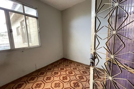 Quarto de casa para alugar com 1 quarto, 120m² em Engenho do Porto, Duque de Caxias
