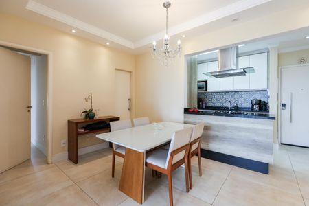Sala de apartamento para alugar com 3 quartos, 84m² em Vila Suzana, São Paulo