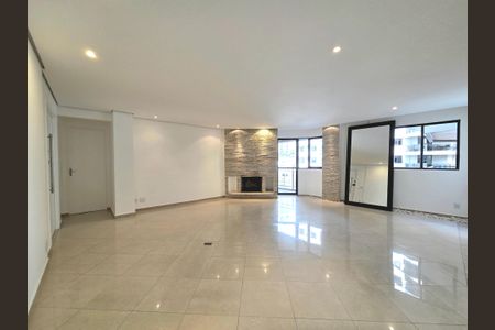 Sala de apartamento para alugar com 3 quartos, 147m² em Moema, São Paulo