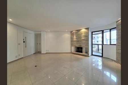 Sala de apartamento para alugar com 3 quartos, 147m² em Moema, São Paulo