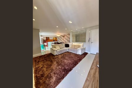 Sala de apartamento para alugar com 4 quartos, 253m² em Chácara Agrindus, Taboão da Serra