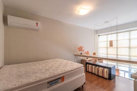Apartamento para alugar com 1 quarto, 62m² em A Industrial, Barueri