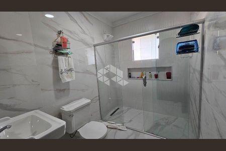 Casa à venda com 3 quartos, 217m² em Vila Picinin, São Paulo