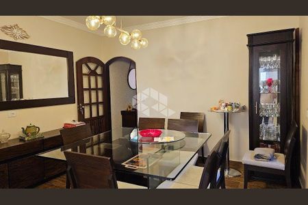 Casa à venda com 3 quartos, 217m² em Vila Picinin, São Paulo