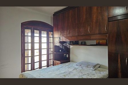 Casa à venda com 3 quartos, 217m² em Vila Picinin, São Paulo