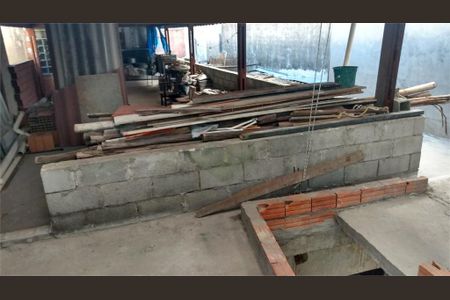 Casa à venda com 3 quartos, 280m² em Sacomã, São Paulo