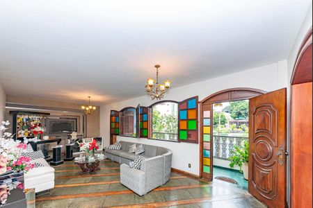 Sala 1 de casa à venda com 5 quartos, 550m² em Lourdes, Belo Horizonte