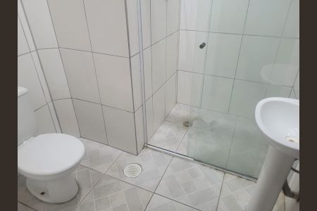 Banheiro de casa para alugar com 2 quartos, 100m² em Vila Santana, São Paulo