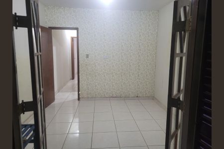 Quarto de casa para alugar com 2 quartos, 100m² em Vila Santana, São Paulo
