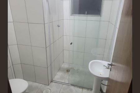 Banheiro de casa para alugar com 2 quartos, 100m² em Vila Santana, São Paulo