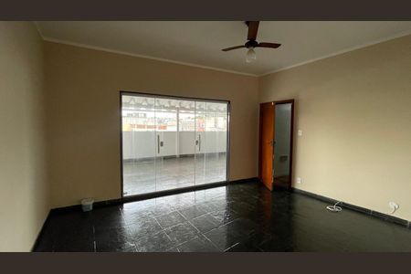 Sala de apartamento à venda com 2 quartos, 240m² em Jardim Carioca, Rio de Janeiro