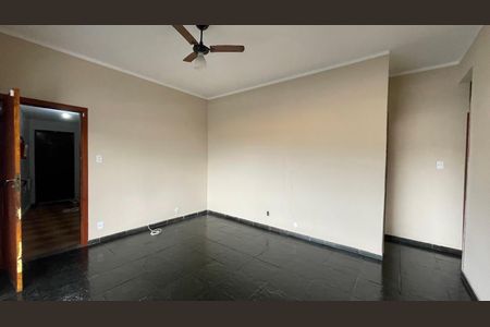 Sala de apartamento à venda com 2 quartos, 240m² em Jardim Carioca, Rio de Janeiro