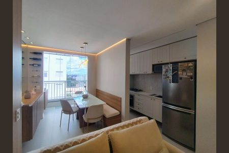 Sala de apartamento para alugar com 2 quartos, 56m² em Rudge Ramos, São Bernardo do Campo