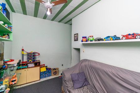 Quarto 1 de casa para alugar com 2 quartos, 40m² em Ramos, Rio de Janeiro