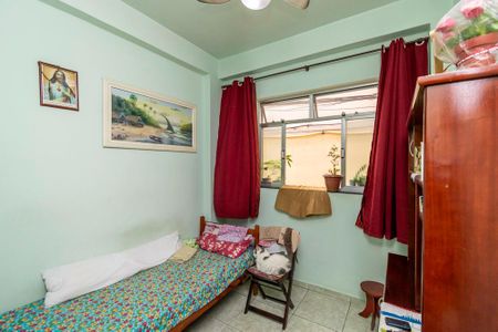 Sala de casa para alugar com 2 quartos, 40m² em Ramos, Rio de Janeiro