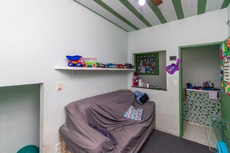 Quarto 1 de casa para alugar com 2 quartos, 40m² em Ramos, Rio de Janeiro