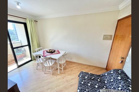 Sala de apartamento à venda com 3 quartos, 76m² em Jardim Santa Ines, São Paulo