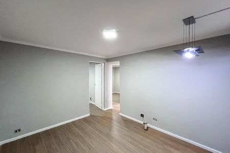 Sala de apartamento para alugar com 2 quartos, 56m² em Vila Caraguata, São Paulo