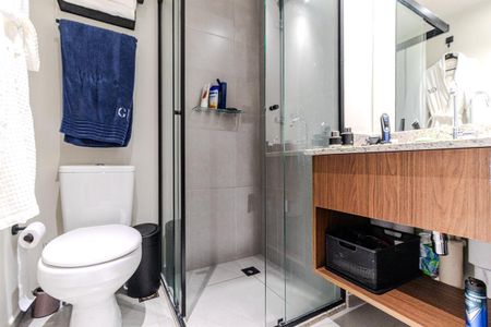 Banheiro de kitnet/studio à venda com 1 quarto, 24m² em Santa Cecilia, São Paulo