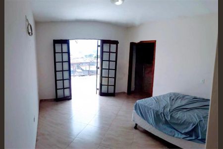 Casa à venda com 2 quartos, 118m² em Vila Carlos de Campos, São Paulo