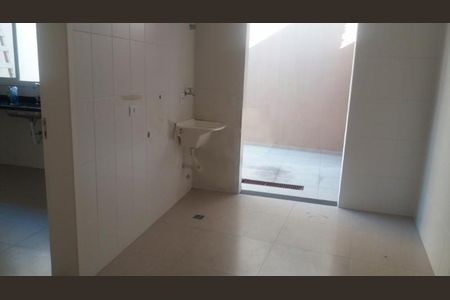 Casa à venda com 3 quartos, 165m² em Campo Grande, São Paulo