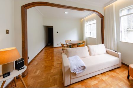 Sala de apartamento para alugar com 3 quartos, 90m² em Cruzeiro, Belo Horizonte