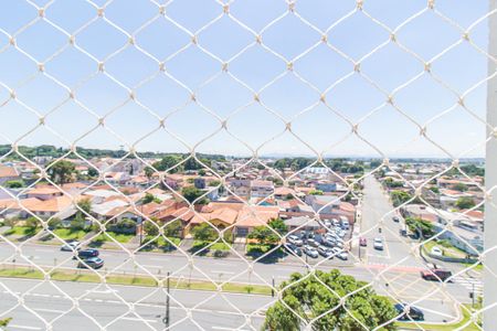 Vista da Sacada de apartamento para alugar com 2 quartos, 49m² em Uberaba, Curitiba