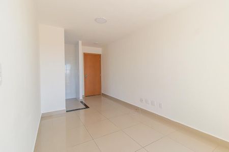 Sala de apartamento para alugar com 2 quartos, 49m² em Uberaba, Curitiba