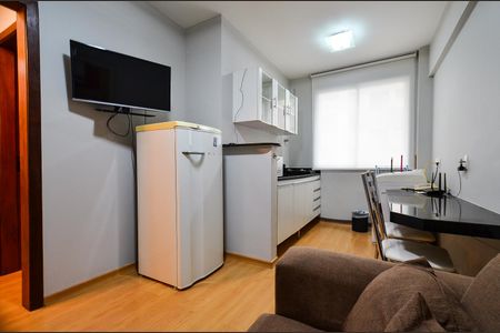 Sala Ambientes de apartamento para alugar com 1 quarto, 29m² em Savassi, Belo Horizonte