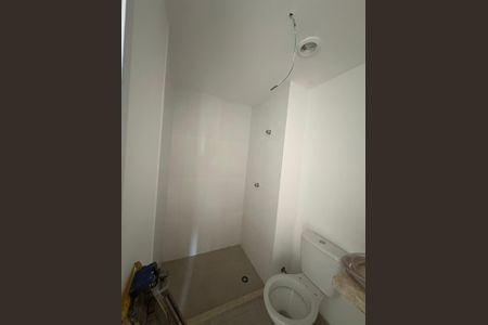 Banheiro de kitnet/studio para alugar com 1 quarto, 25m² em Vila Leopoldina, São Paulo