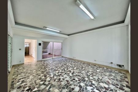 Sala 1 de casa para alugar com 3 quartos, 328m² em Conceicao, Campinas