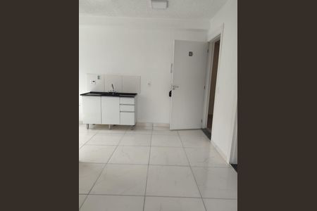 Sala de apartamento para alugar com 2 quartos, 30m² em Jardim Sabara, São Paulo
