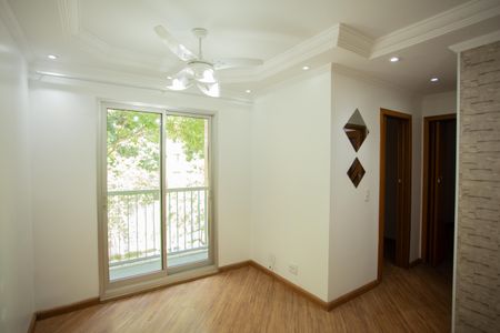 SALA de apartamento para alugar com 2 quartos, 45m² em Jardim Centenario, São Paulo