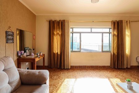 Casa para alugar com 3 quartos, 170m² em Vila Lageado, São Paulo