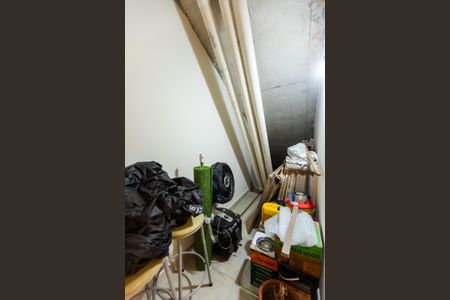 Depósito de casa de condomínio à venda com 3 quartos, 430m² em Loteamento Caminhos de San Conrado (sousas), Campinas