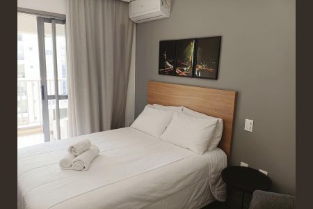 Sala/Quarto de kitnet/studio para alugar com 1 quarto, 25m² em Moema, São Paulo