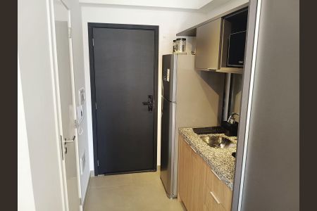 Cozinha de kitnet/studio para alugar com 1 quarto, 25m² em Moema, São Paulo