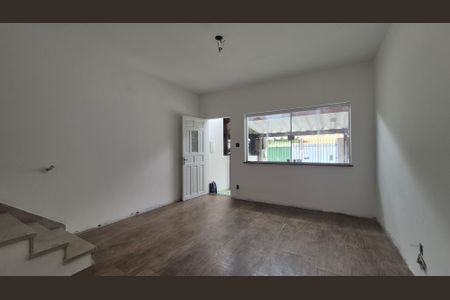 Sala de casa para alugar com 2 quartos, 148m² em Vila Valparaíso, Santo André