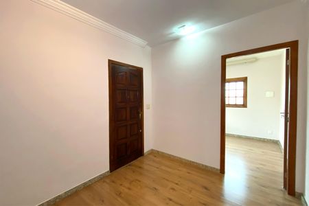 Sala de casa para alugar com 4 quartos, 85m² em Dom Cabral, Belo Horizonte