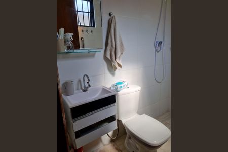 Banheiro de casa à venda com 4 quartos, 90m² em Parque Santa Madalena, São Paulo