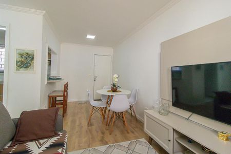 Sala de apartamento para alugar com 2 quartos, 52m² em Capão Raso, Curitiba