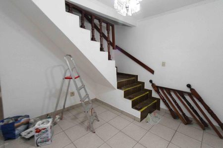 Sala de casa para alugar com 4 quartos, 200m² em Vila Antonieta, São Paulo