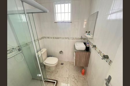 Banheiro de casa para alugar com 2 quartos, 292m² em Tanque, Rio de Janeiro