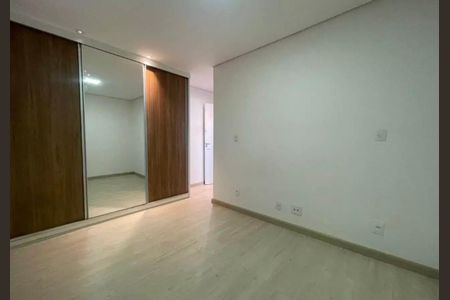 Apartamento para alugar com 3 quartos, 180m² em Padre Eustáquio, Belo Horizonte